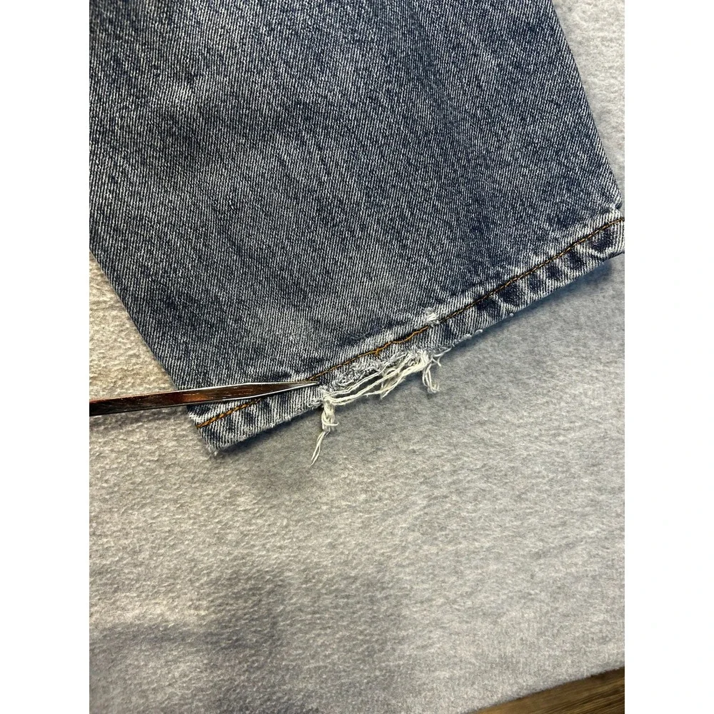 Levis 505 Mens Jeans 38x30 Blue Denim Straight Leg‎ Regular Fit Classic